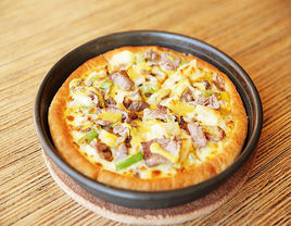 紅辣椒牛肉蔬菜披薩 紅辣椒牛肉蔬菜披薩