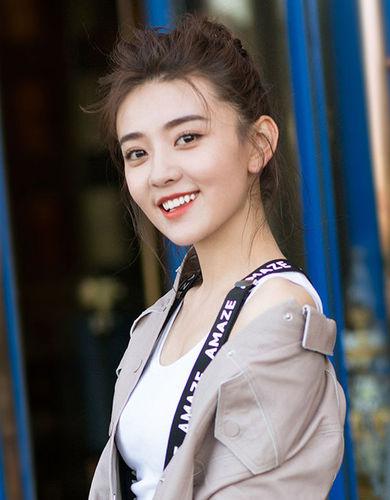 梁潔[中國內地女演員]