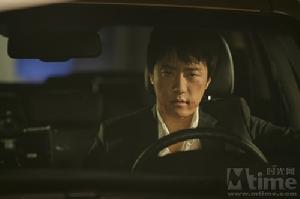 《無防備都市》