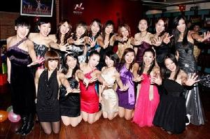 “吶鈉”拉拉隊十周年慶