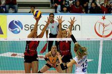 第二輪朱婷在比賽中