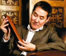 海岩熱衷收藏黃花梨