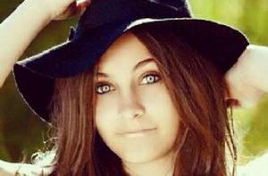 帕麗斯·麥可·凱薩琳·傑克遜 帕麗斯·麥可·凱薩琳·傑克遜