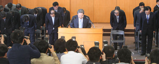 三星集團董事長李健熙辭職