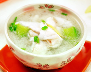 絲瓜魚片湯