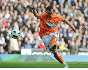 查理&middot;亞當