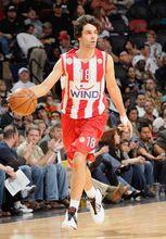 米洛斯&middot;特奧多西奇