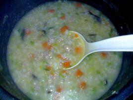 瘦肉粉腸粥 瘦肉粉腸粥