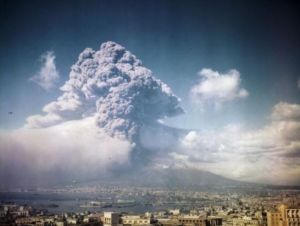 人造火山的噴發