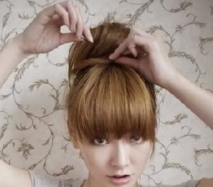 9.決定好形狀後,用卡子在底部固定