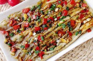 香辣蒜蓉花生茄子 香辣蒜蓉花生茄子