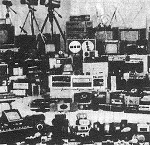 為反革命政變用的部分器材