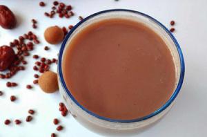 桂圓紅棗黑豆漿 桂圓紅棗黑豆漿