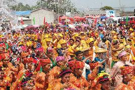 德宏潑水節 德宏潑水節