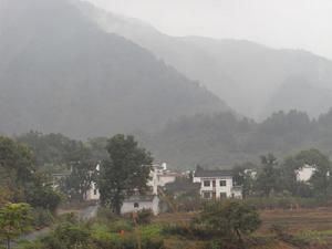 瓦窯山村 瓦窯山村