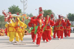 跳板凳龍 跳板凳龍