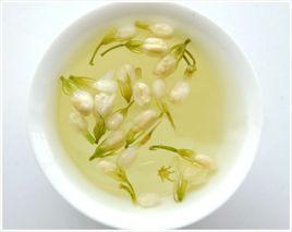 茉莉花茶[茶葉吸收茉莉花香而製成的茶葉]