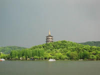 《西湖志》 《西湖志》