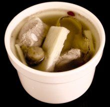 參歸鱔魚豬脊骨湯 參歸鱔魚豬脊骨湯