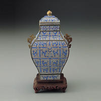 清乾隆畫琺瑯壺式蓋罐 清乾隆畫琺瑯壺式蓋罐