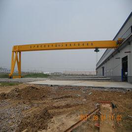半龍門起重機 半龍門起重機