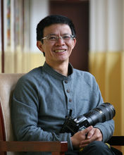 創始人——李炯波