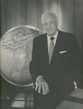 康拉德·希爾頓圖片