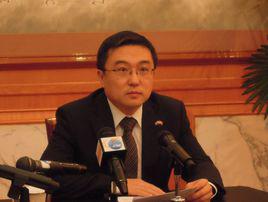 王小龍[曲靖市工信委原材料工業科科長]