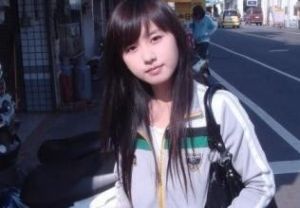 王芳芳[浙江餘杭小百花越劇團演員]