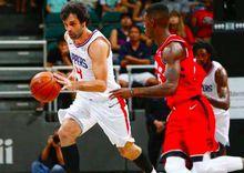 特奧多西奇在比賽中