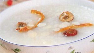 瓜蔞杏仁粥 瓜蔞杏仁粥