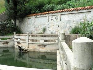 大山哨村 大山哨村