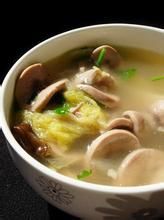 清燉仔鴿湯 清燉仔鴿湯