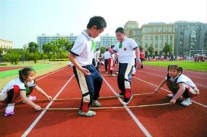 孩子沒時間玩易患“自然缺失症”