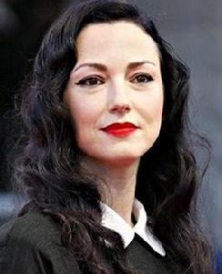 朱莉·德賴弗斯 朱莉·德賴弗斯