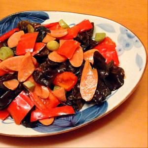 木耳炒紅椒 木耳炒紅椒