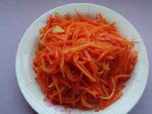 蒜香蘿蔔絲 蒜香蘿蔔絲