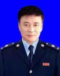 王世華[國家稅務總局鞍山市稅務局黨委副書記]