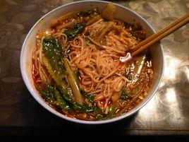 四川酸辣麵 四川酸辣麵