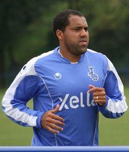 艾爾頓·貢薩爾維斯·達·席爾瓦 艾爾頓·貢薩爾維斯·達·席爾瓦