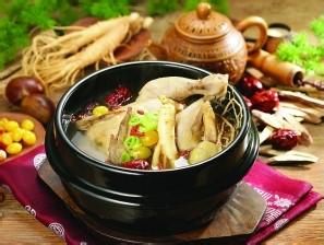 烏雞蟲草火鍋 烏雞蟲草火鍋