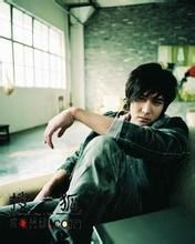 左鞋右穿 左鞋右穿