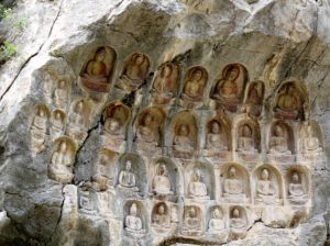 柳埠千佛崖石刻 柳埠千佛崖石刻