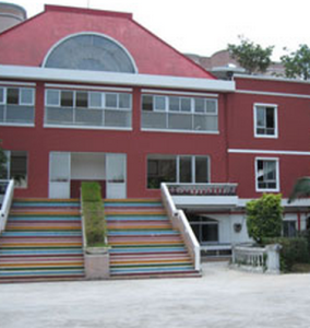 廣州卓越高四學校 廣州卓越高四學校