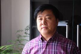 崔新生[投資基金專家]