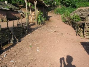 乾溝寨村 乾溝寨村