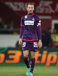 曼努埃爾&middot;奧特萊赫納