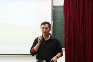 特級教師曹榮蘇專題報告