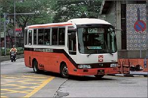（圖）澳門公共汽車有限公司的巴士