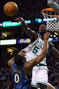 加內特防守進攻